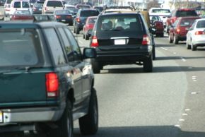 Parcheggiare male può essere reato